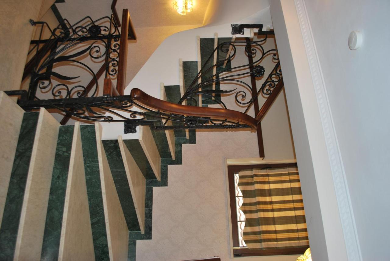 Hotel Vila Sigal Korce Luaran gambar