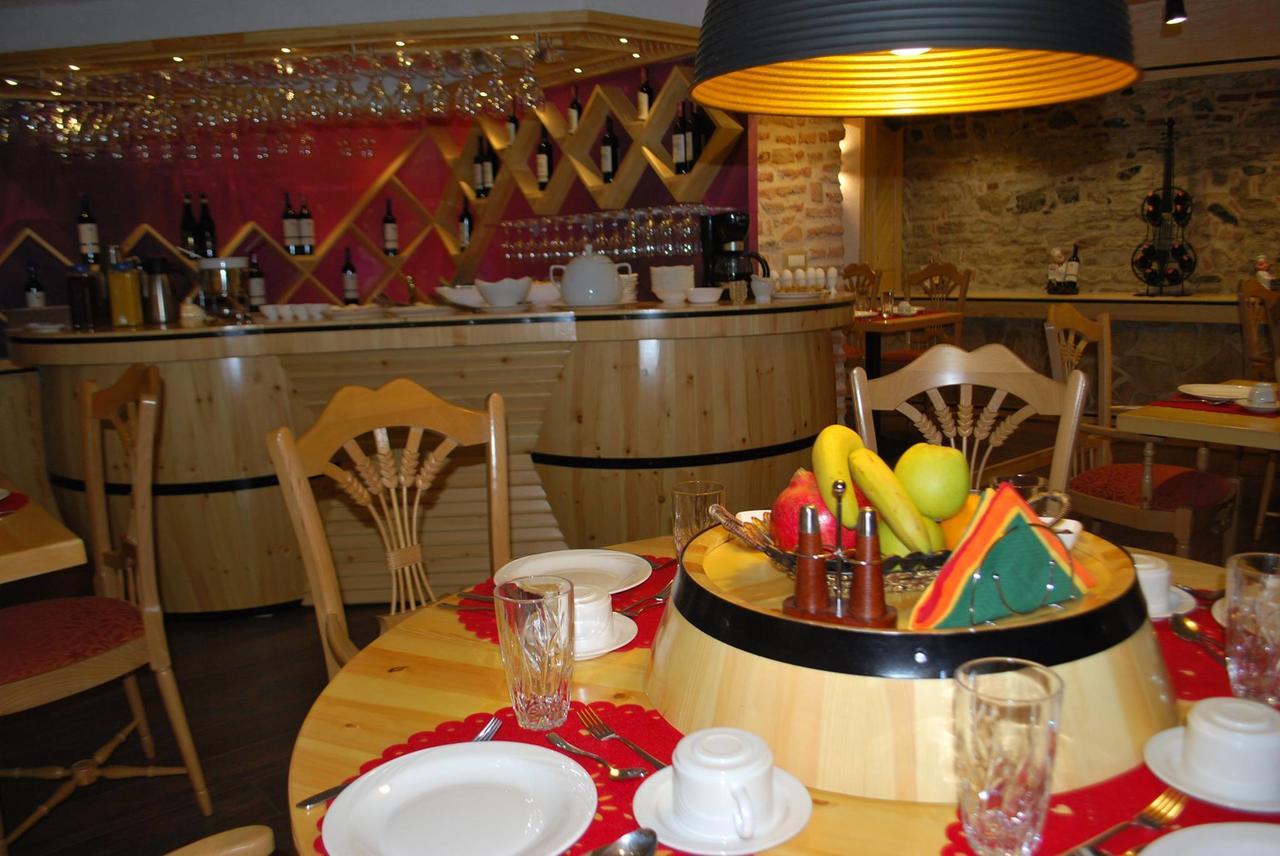 Hotel Vila Sigal Korce Luaran gambar